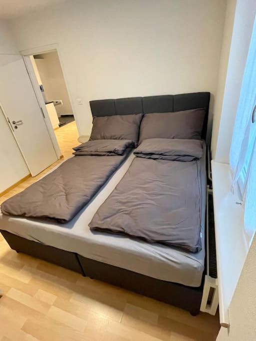 Gemuetliche Wohnung An Bester Lage Im Kreis 4 Zürich Buitenkant foto